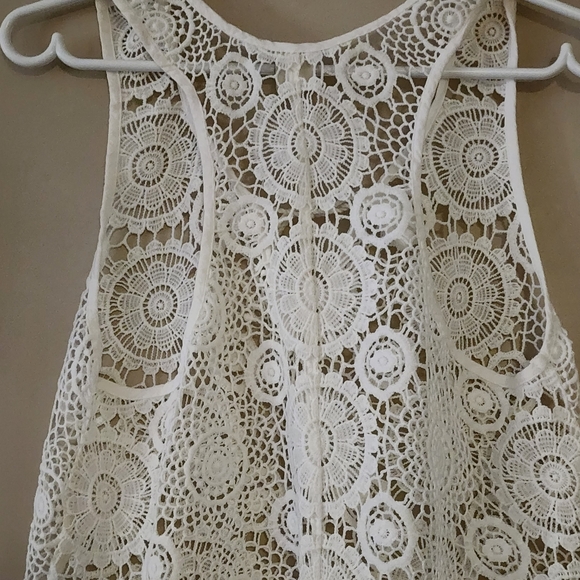 Abercrombie & Fitch swim lace cover-up color white size M/L - Picture 4 of 6
